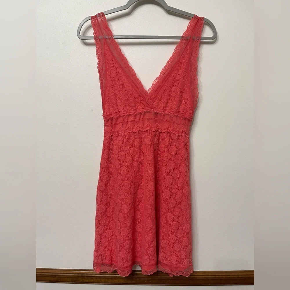 Pinky Lace Mini Dress - Picture 2 of 6